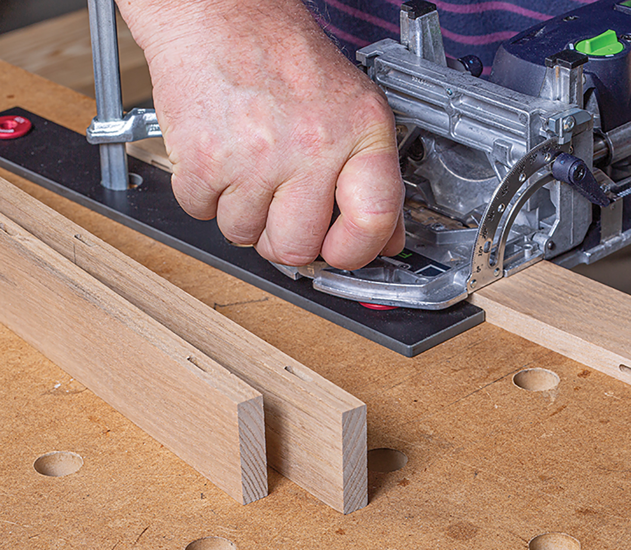 Rather than balance the Domino on a narrow piece, I made 2 at a time and ripped them to 3/4" after.